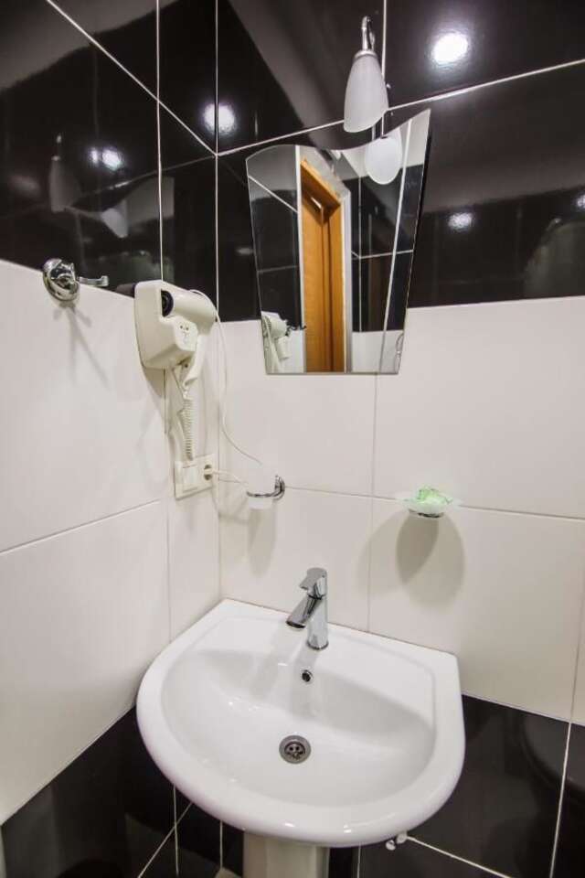 Отель Villa Avgia Батуми-13