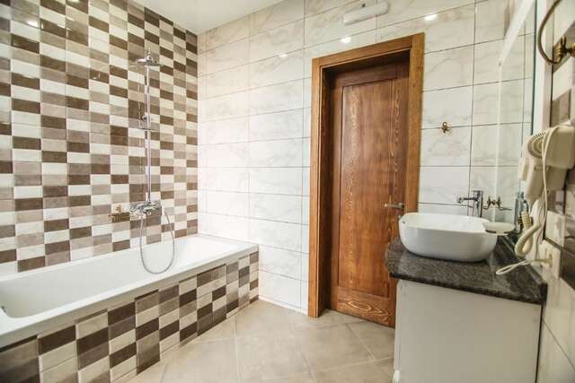 Отель Villa Avgia Батуми-60